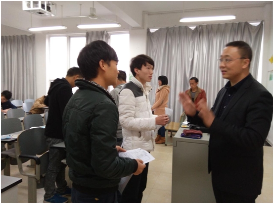 温氏集团招聘_超多岗位任你挑 三环电子 温氏集团 南充一大波优质企业招人啦(2)