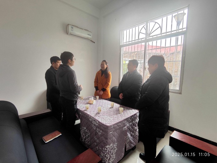 99f2dc433a3ead2ad7d7ba30034a5ba_副本.jpg
