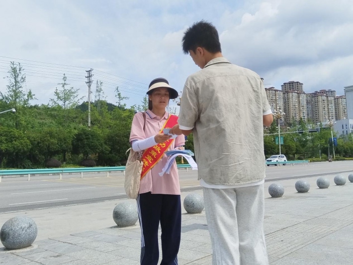 正光社区4.png