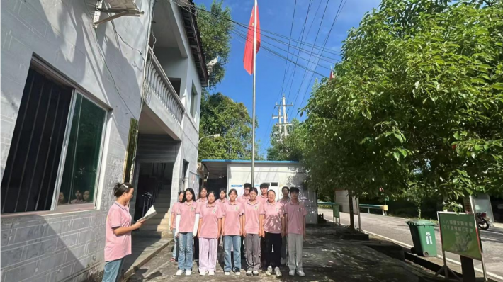 实践团队圆满返程2.png