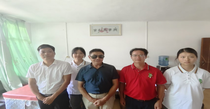 经济赋能队开展暖心慰问4.png