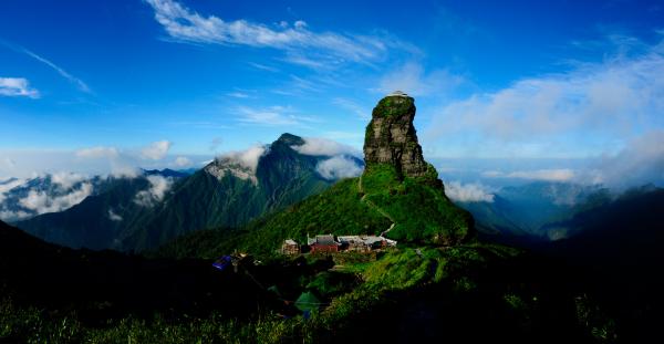 梵净山-金顶.jpg