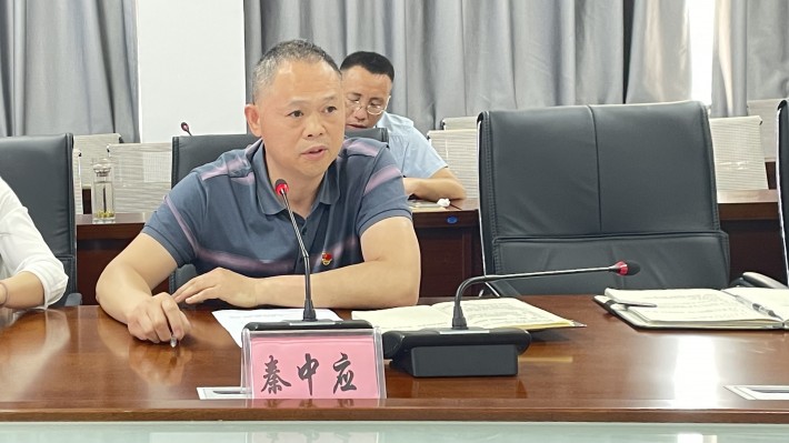 0506五美大学生座谈会4.jpg