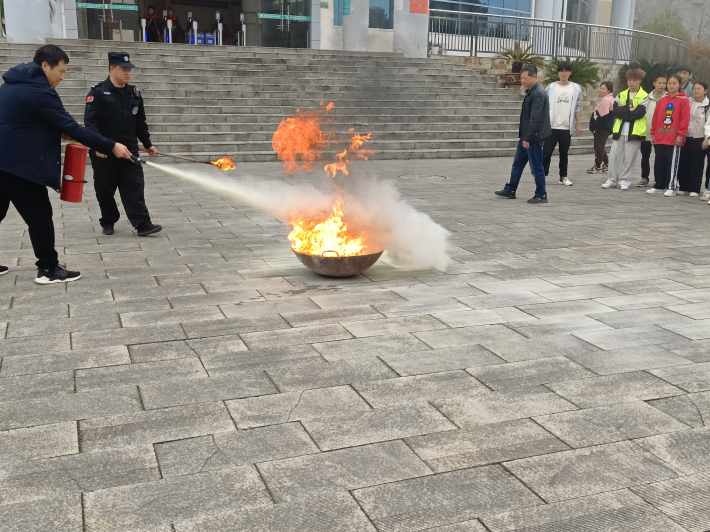 图片8.png