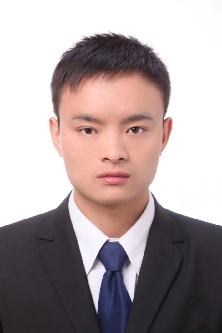 龙海  副教授