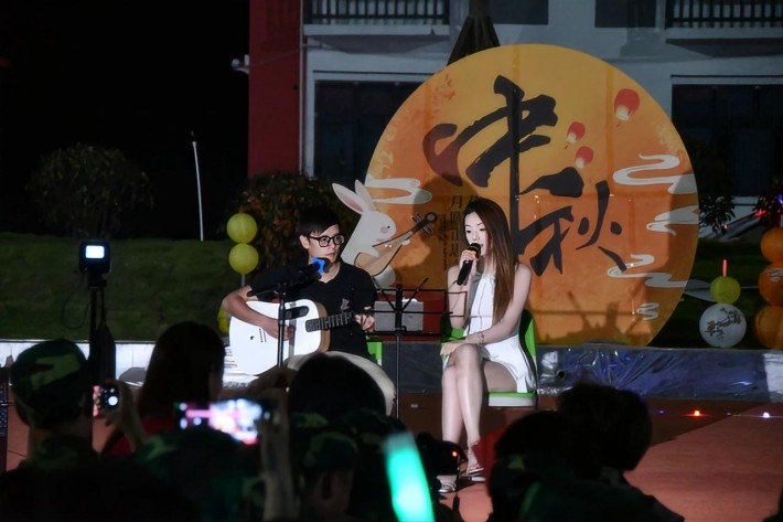 中秋 (1).jpg