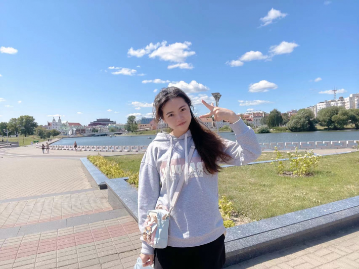 黄倩菲