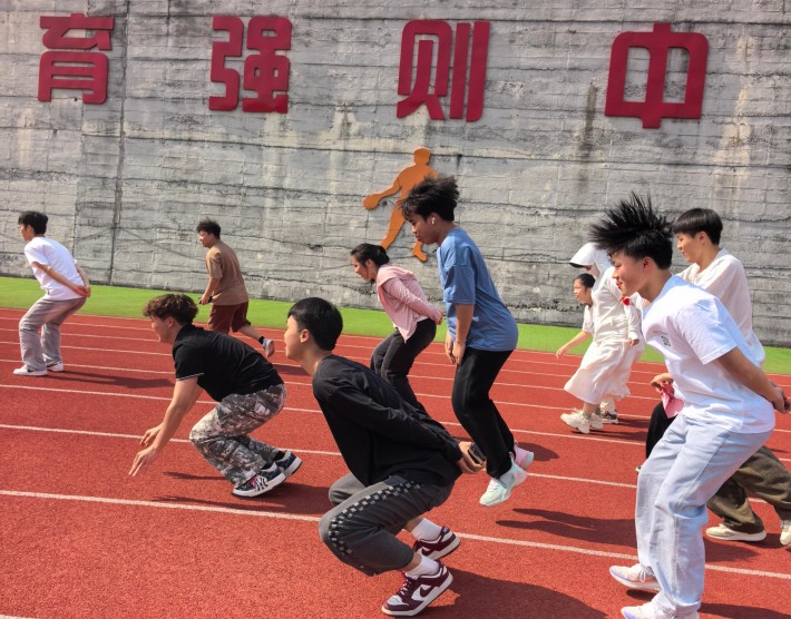 4.蛙跳.jpg