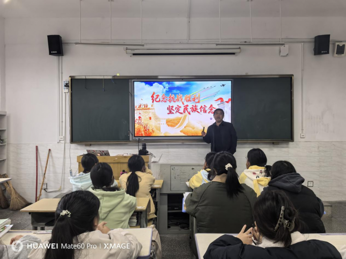 党委委员、宣传部部长吴永东为医学院学生讲授思政课