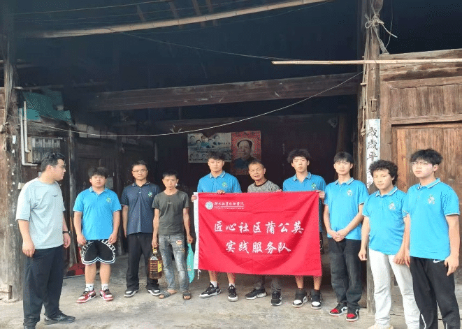 匠心织暖意4.png